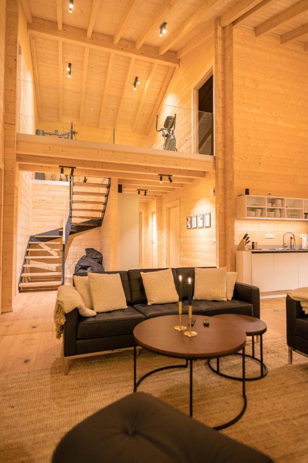 Netten Naturerlebnis Holz-Chalets Daun Exteriör bild
