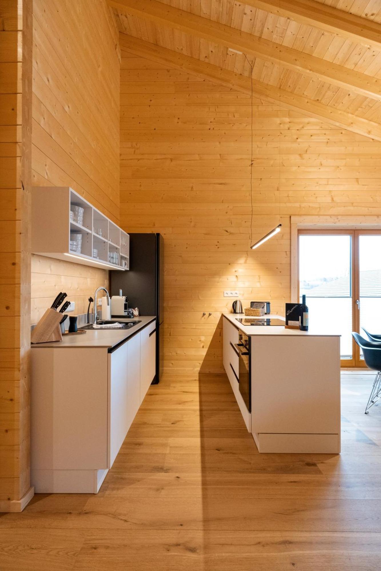 Netten Naturerlebnis Holz-Chalets Daun Exteriör bild